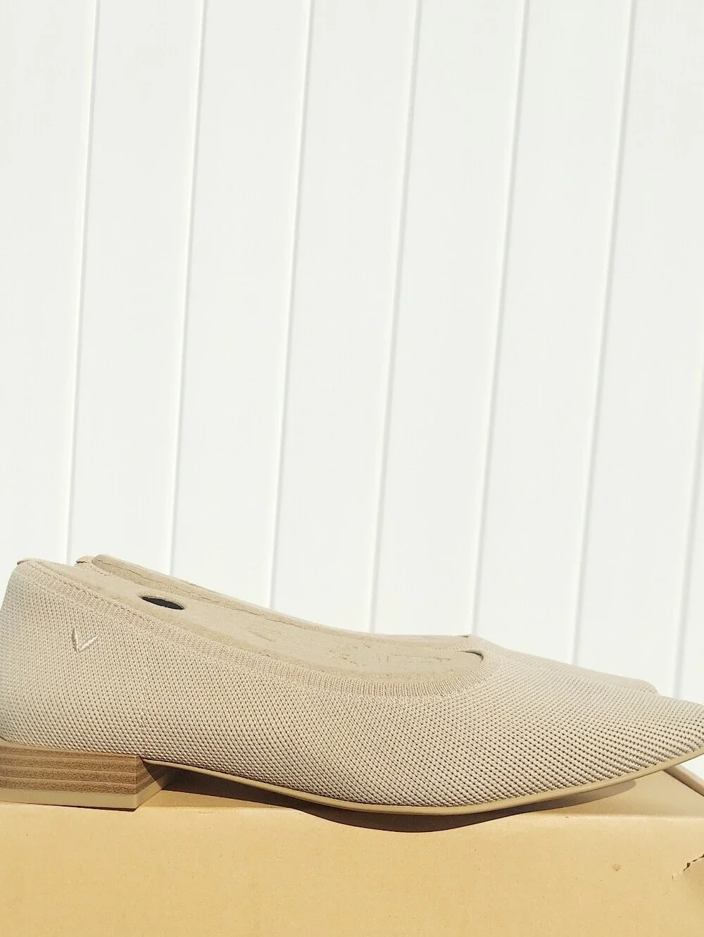 Vivaia Minnie Pro Almond Beige Knit Ballet Flat Womens Size 10 NWT Athleisure